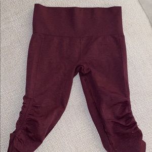 Size 4 Lululemon Compression in the Flow leggings